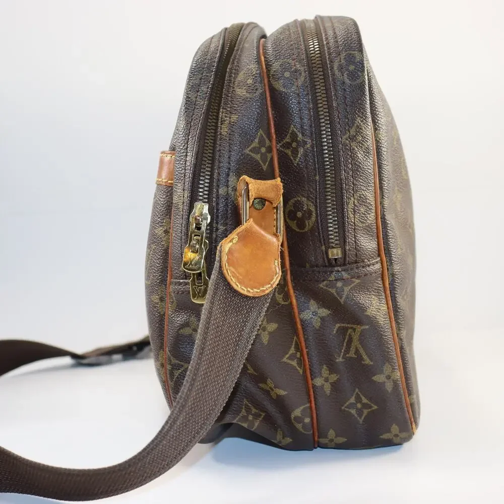 Louis Vuitton Monogram Reporter GM‎ Crossbody Bag – Large Size – Vintage